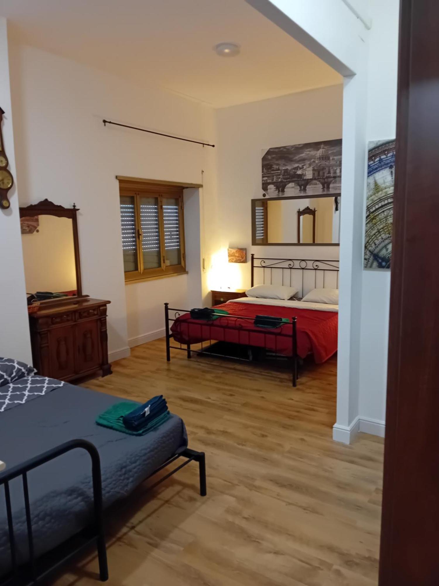 רומא Mirti Subway Apartment מראה חיצוני תמונה